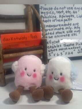 BNWT JELLYCAT AMUSEABLES TOASTIES PINK AND WHITE MARSHMALLOWS